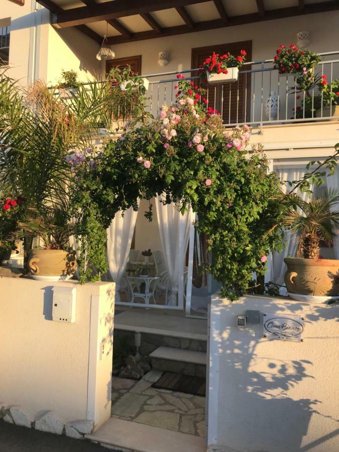 Cima Bianca Bed & Breakfast San Vito Lo Capo Exterior photo